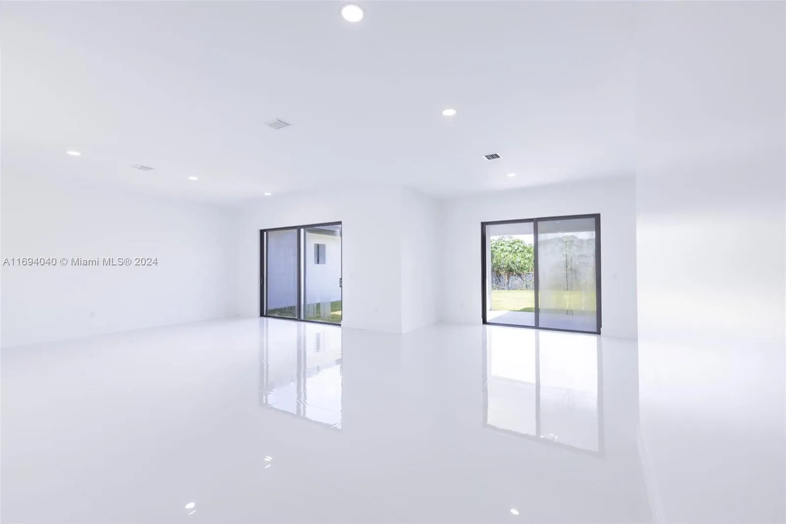 23060 SW 154 ct, Miami FL 33170