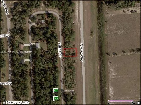 Land/Boat Docks for sale at 8019 Rolling Cir, La Belle FL 33935