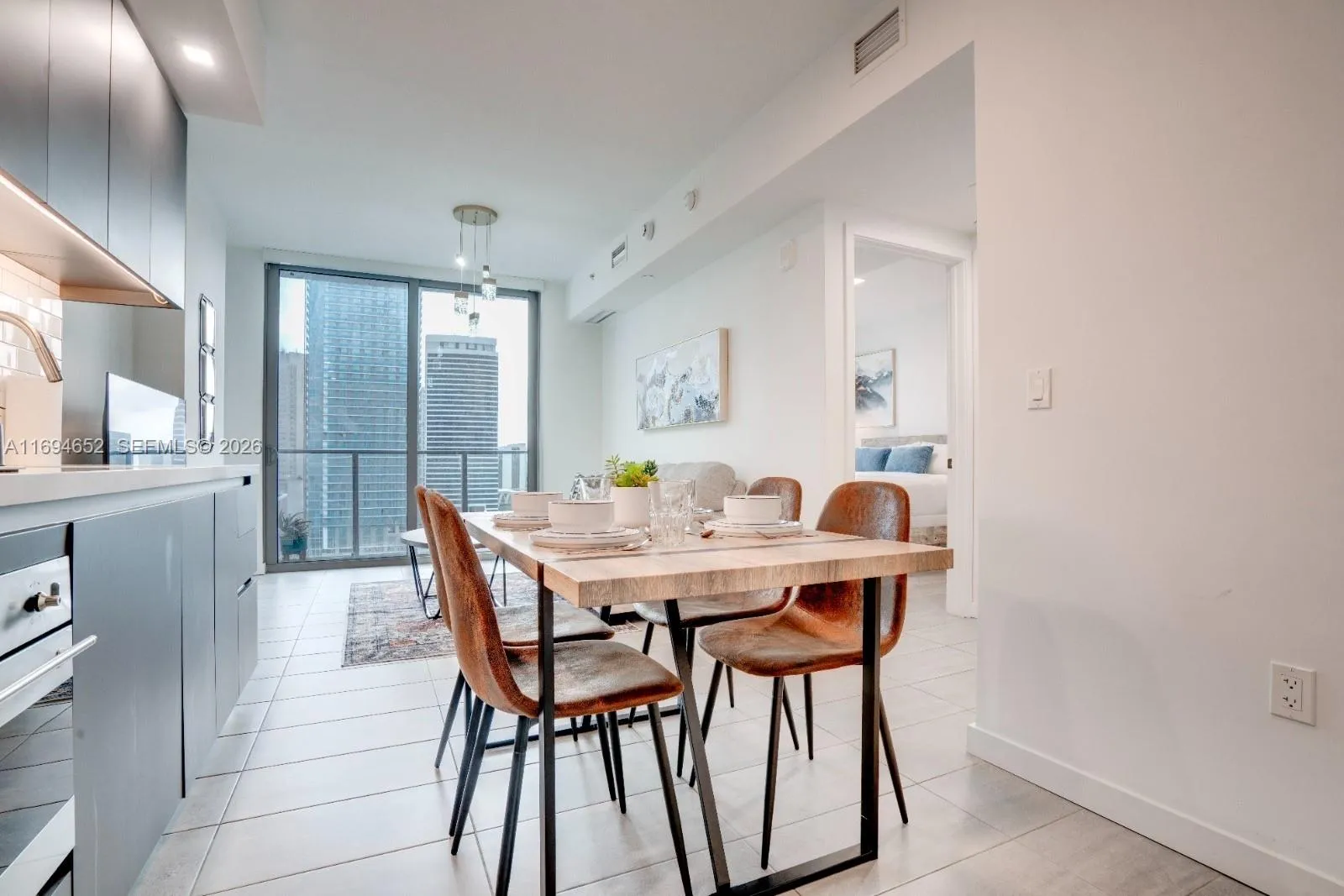 1 bedroom 1 bath for sale at 227 NE 2nd St # 1705, Miami FL 33132
