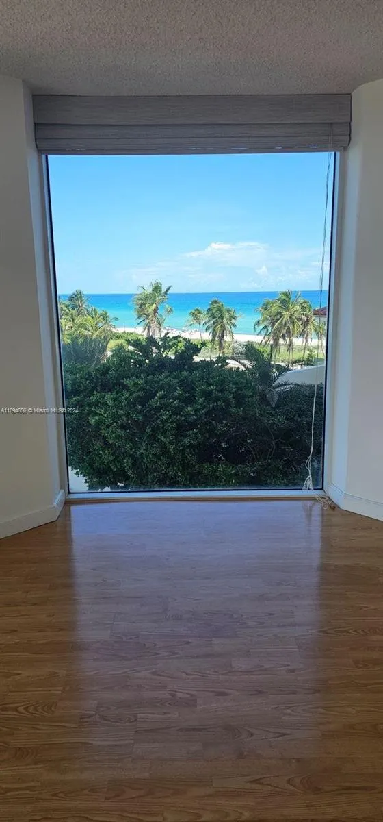 2 bedroom 2 bath for sale at 7330 Ocean Ter # D, Miami Beach FL 33141