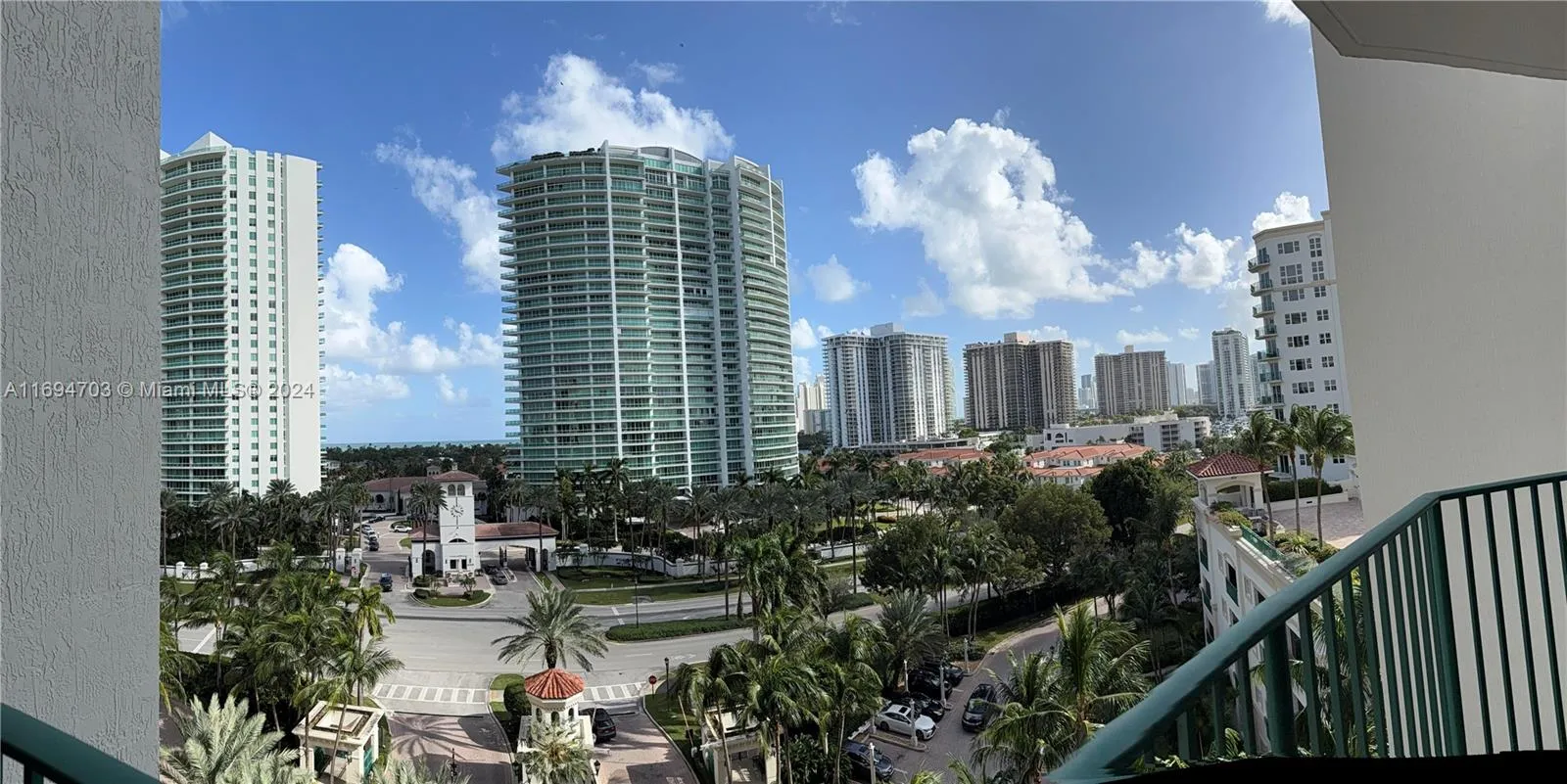 3 bedroom 3 bath for sale at 20000 E Country Club Dr # 803, Aventura FL 33180