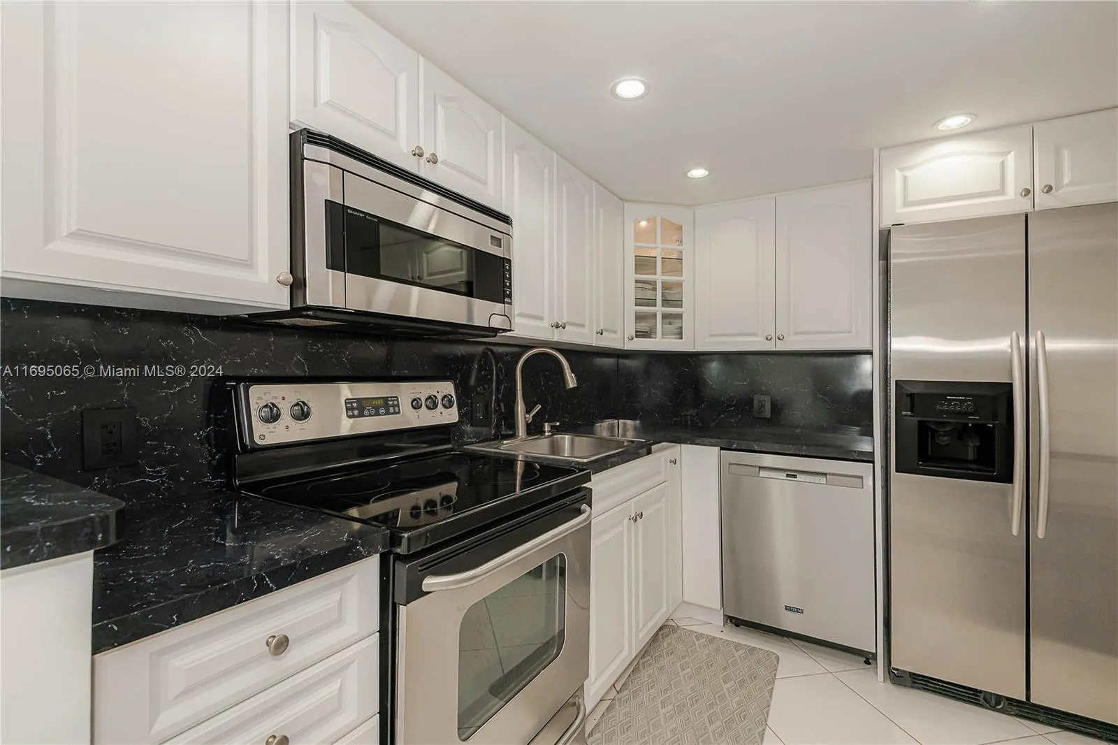 20301 W Country Club Dr, Aventura FL 33180