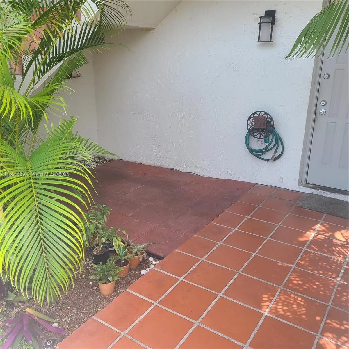3564 Magellan Cir # 1, Aventura FL 33180