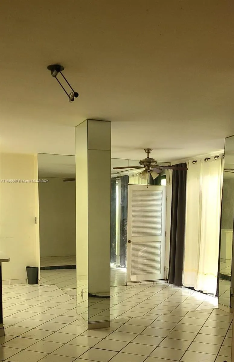 3564 Magellan Cir # 1, Aventura FL 33180
