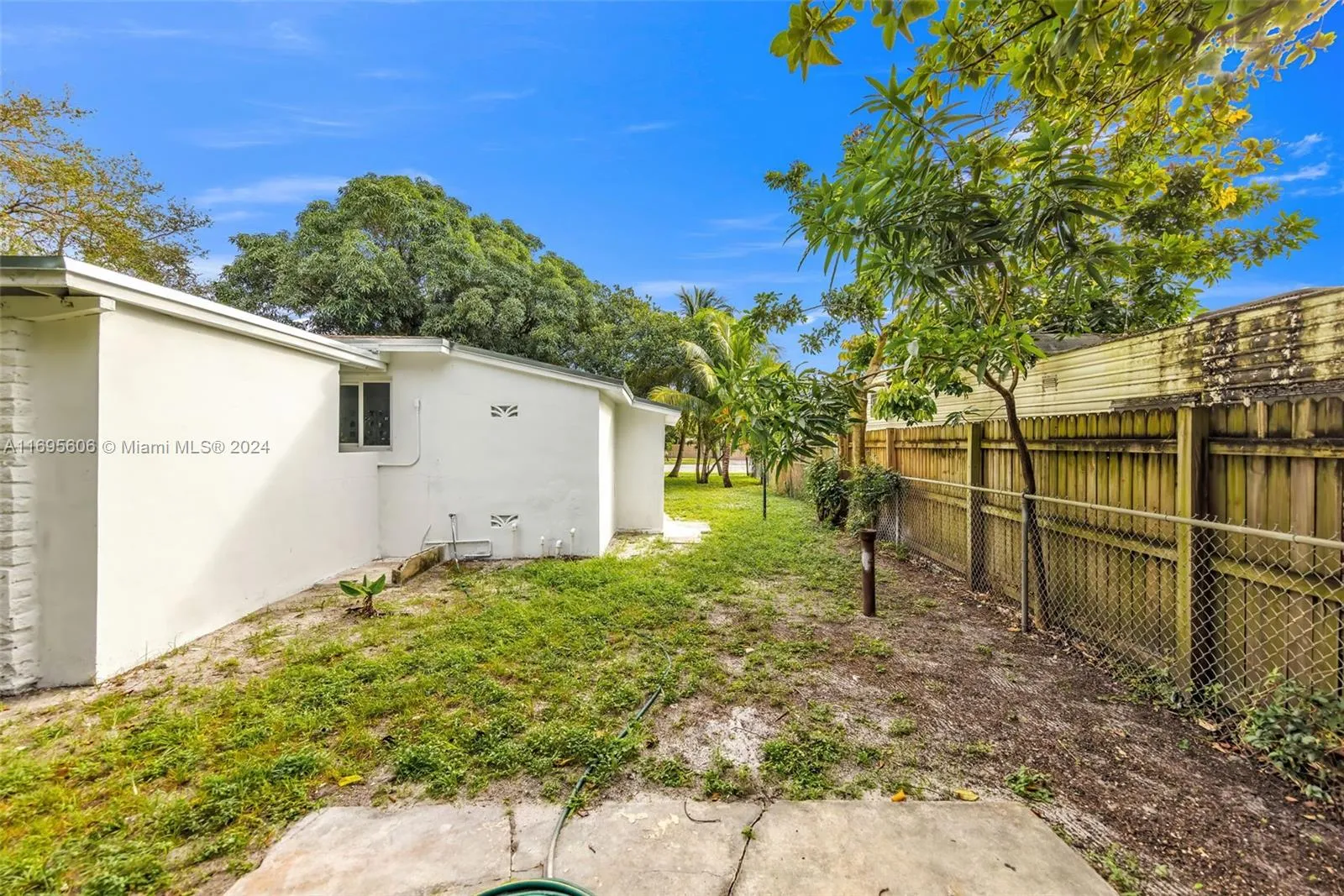 12325 NW 17th Ct, Miami FL 33167