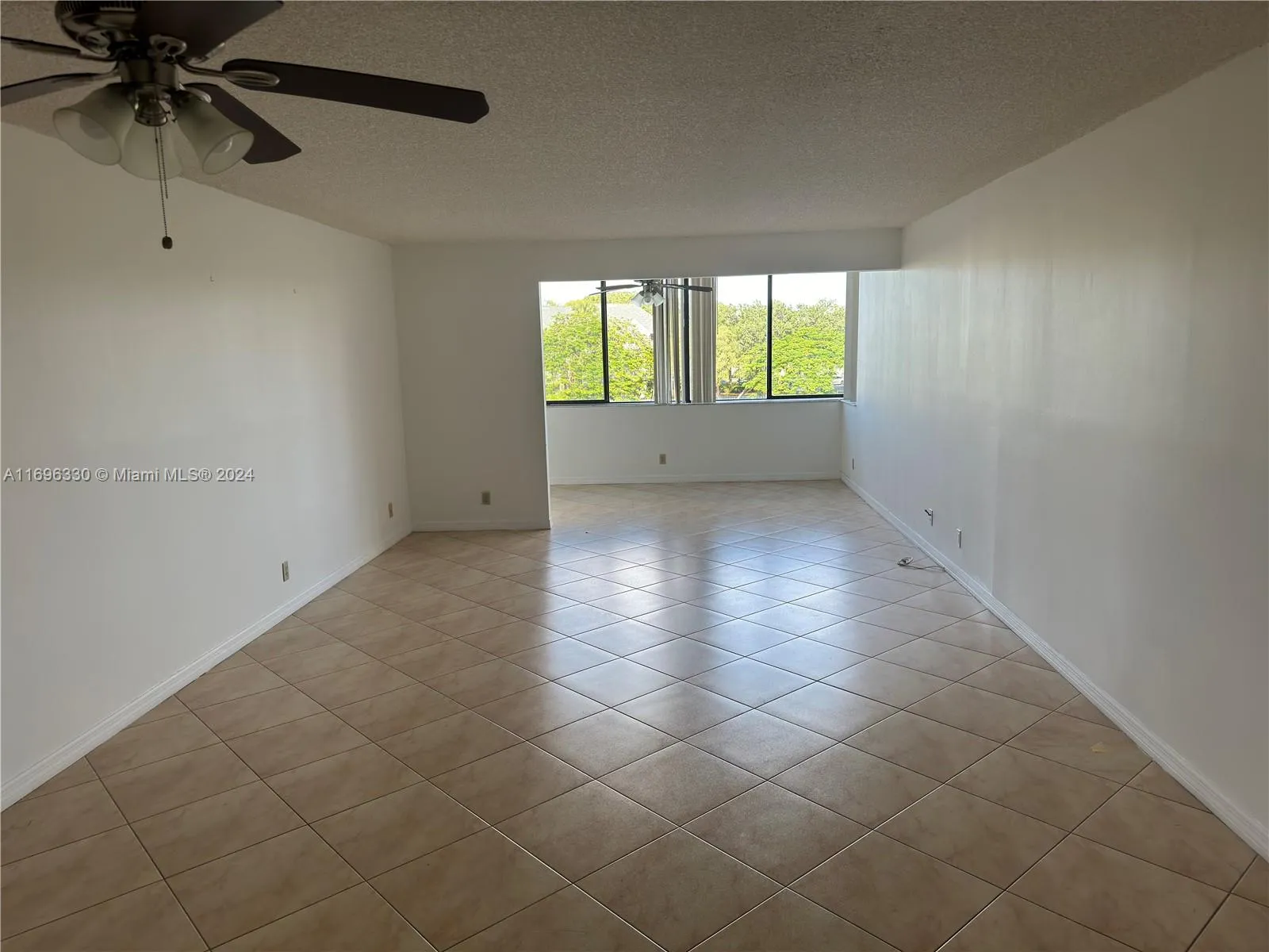 8020 Hampton Blvd # 303, North Lauderdale FL 33068