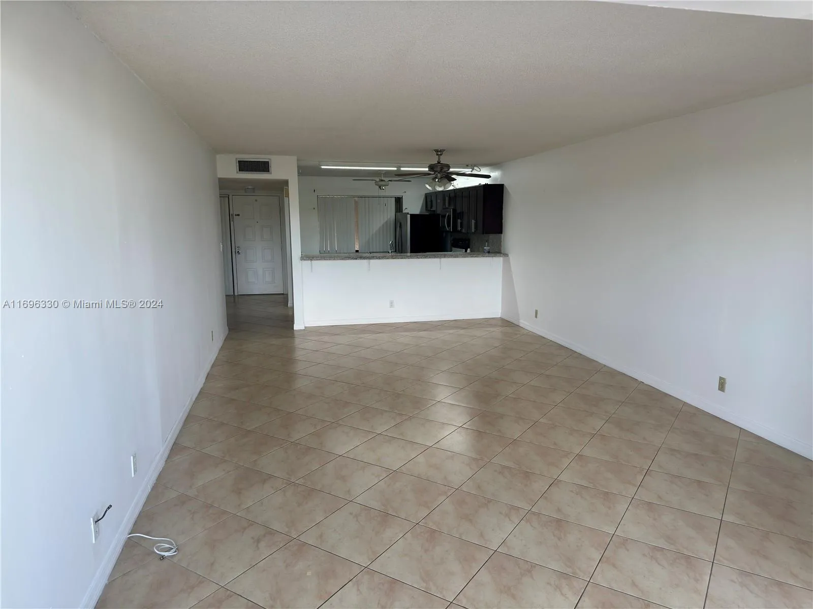 8020 Hampton Blvd # 303, North Lauderdale FL 33068