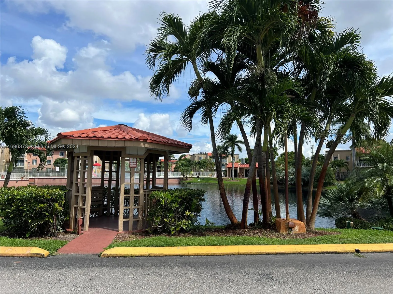 4910 NW 79th Ave # 205, Doral FL 33166