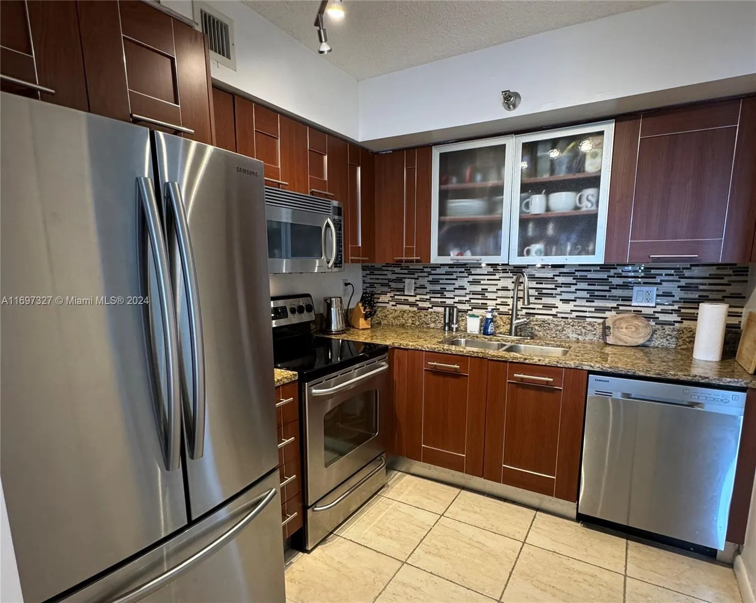 3300 NE 191st St, Aventura FL 33180
