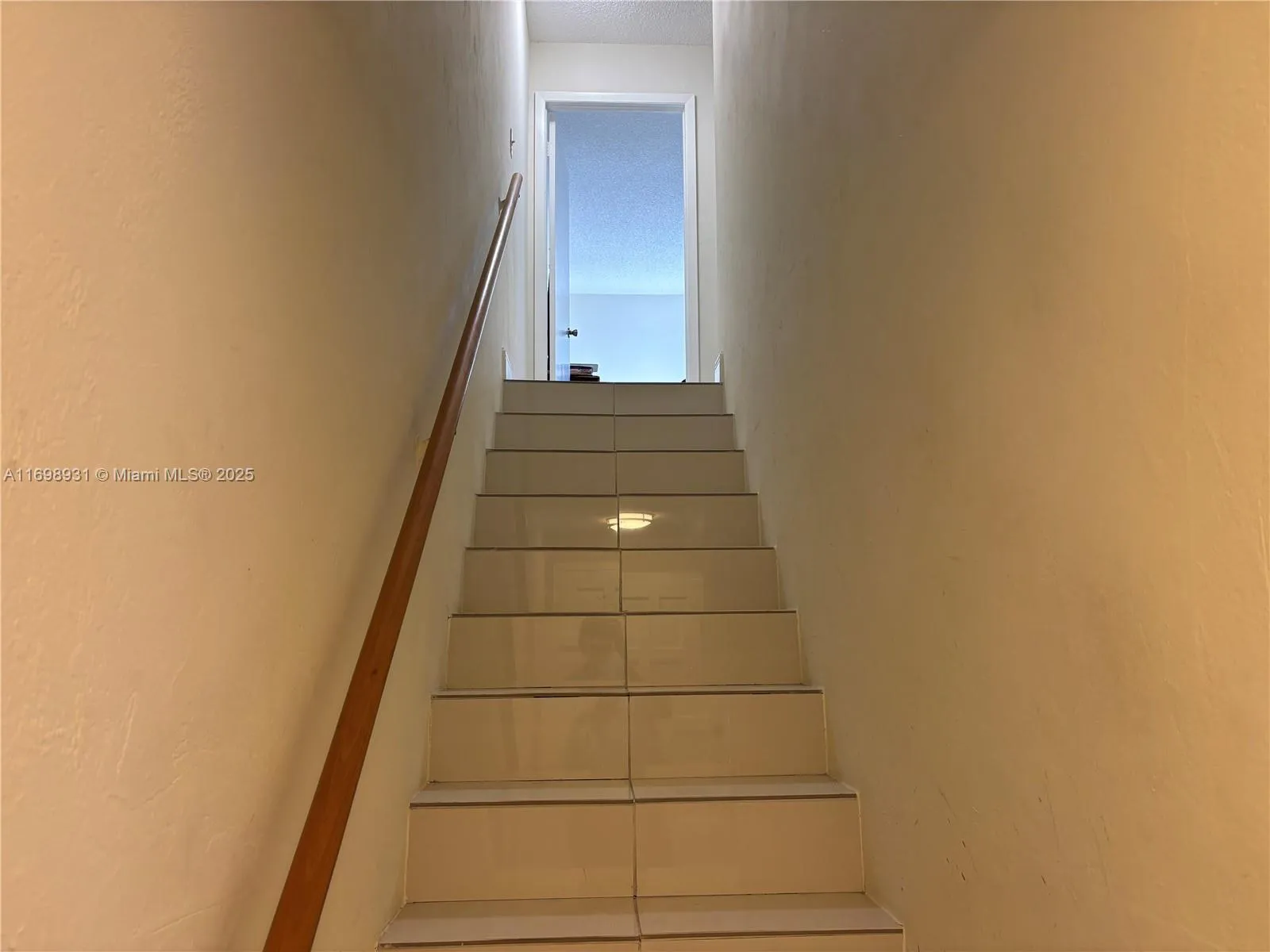 10806 N Kendall Dr # 26, Miami FL 33176