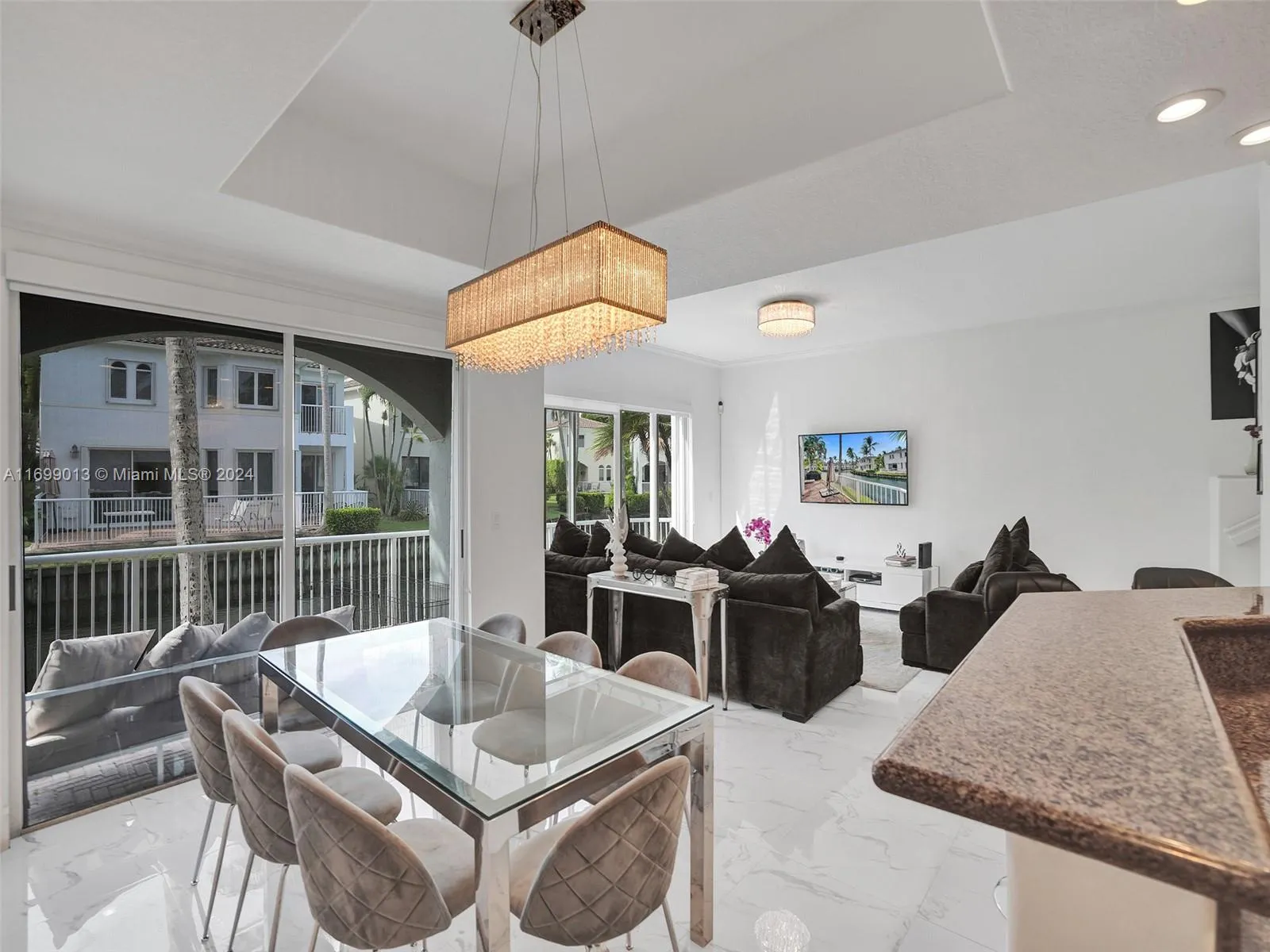 20870 NE 30th Pl, Aventura FL 33180