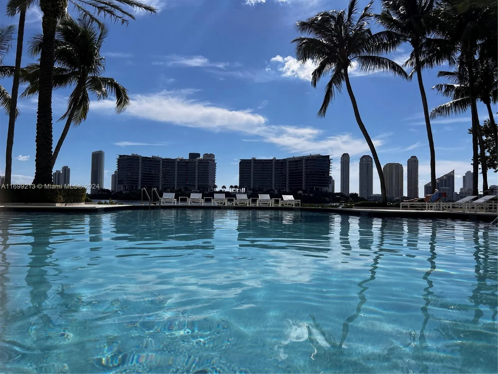 3165 NE 184th St # 6304, Aventura FL 33160