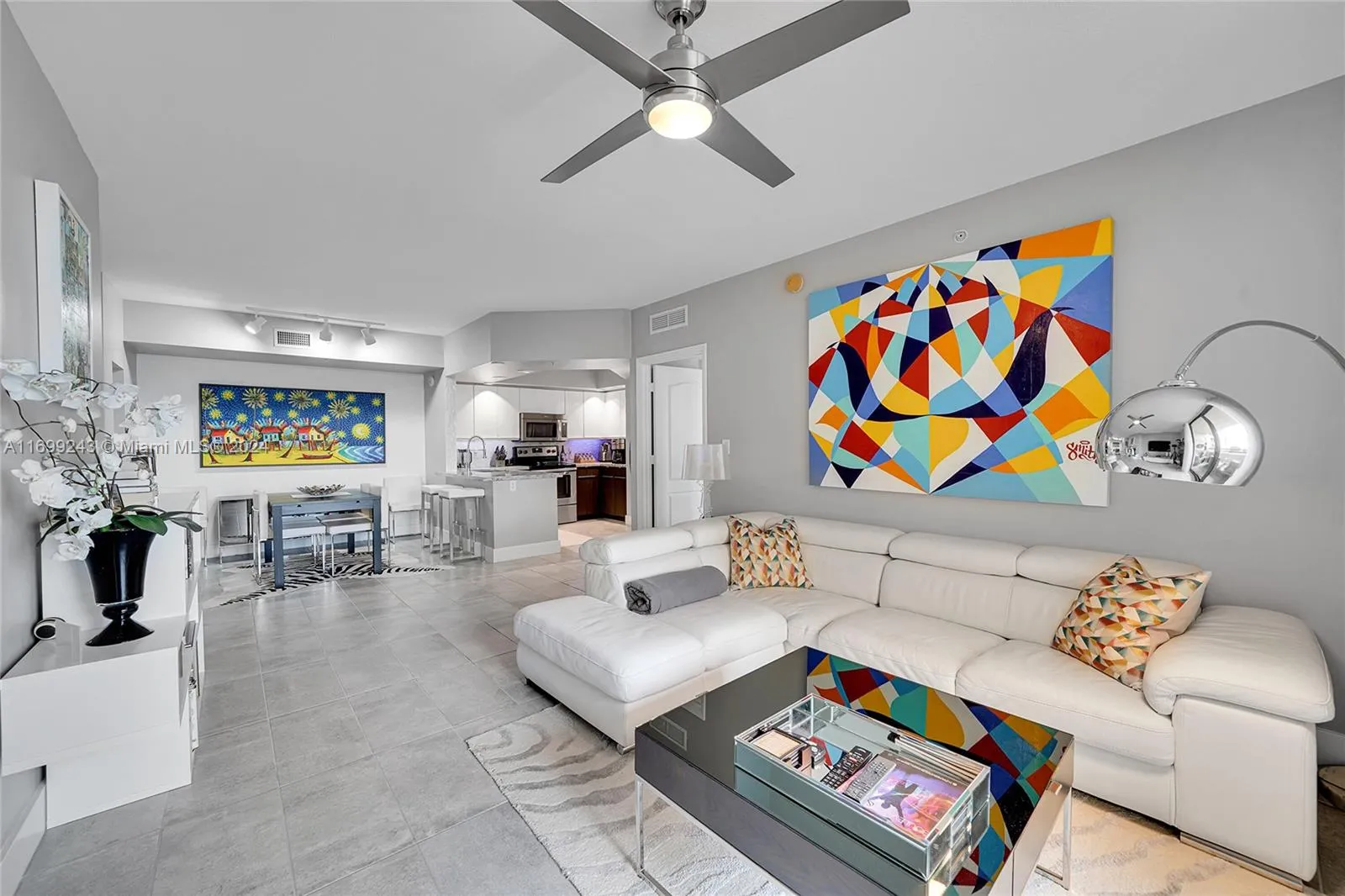 2 bedroom 2 bath for sale at 110 N Federal Hwy # 501, Fort Lauderdale FL 33301