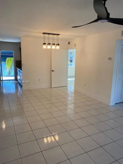 7020 NW 173rd Dr # 501, Miami FL 33015