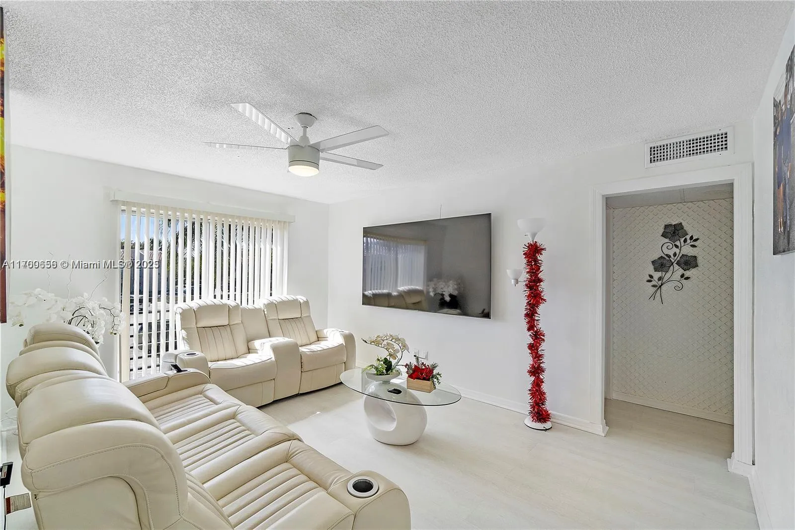 5236 NE 6th Ave # G25, Oakland Park FL 33334