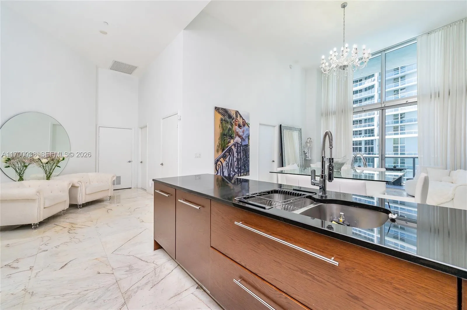 2 bedroom 2 bath for sale at 475 Brickell Ave # 2209, Miami FL 33131