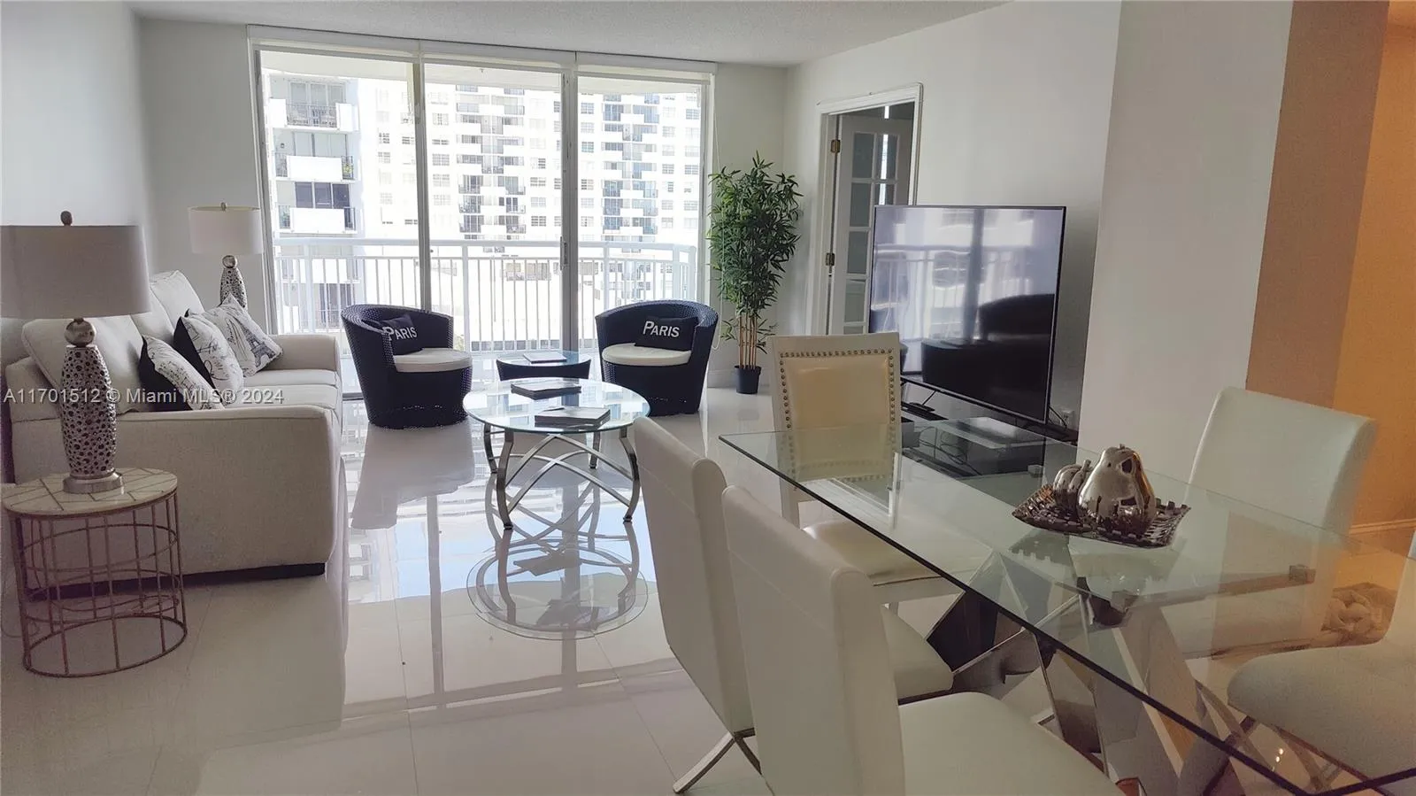 18061 Biscayne Blvd # 602, Aventura FL 33160