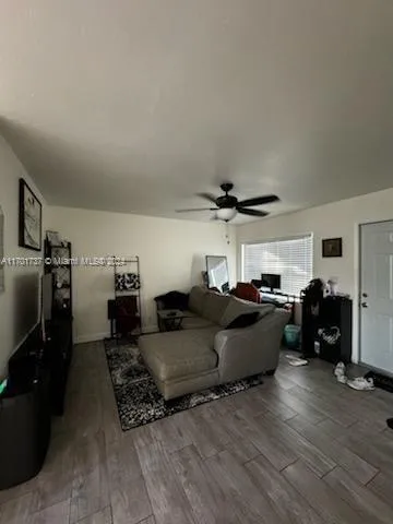 2849 NW 8th Ct, Fort Lauderdale FL 33311