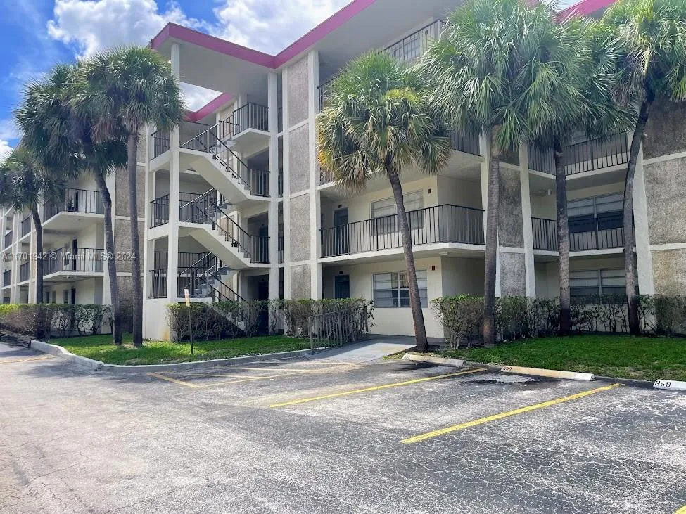 2 bedroom 2 bath for sale at 3000 NW 48th Ter # 327, Lauderdale Lakes FL 33313