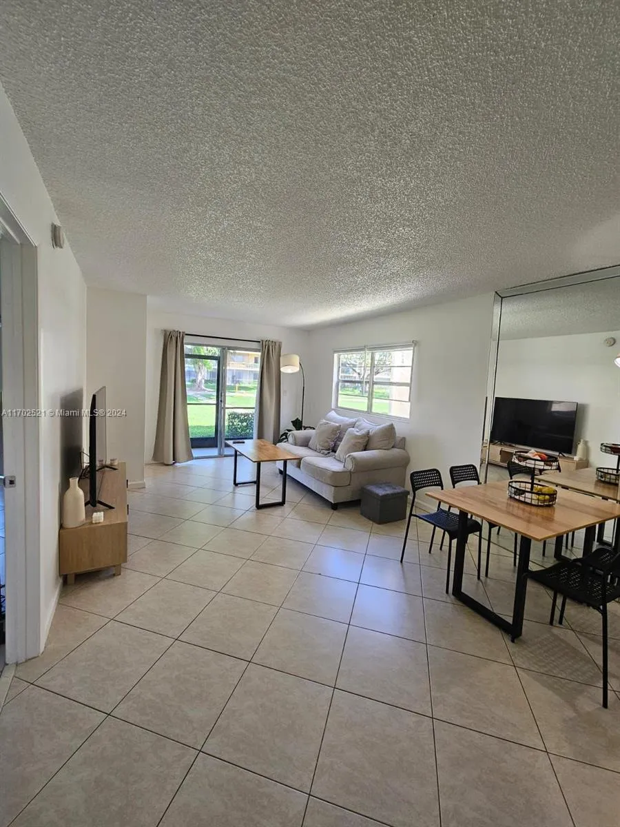 4123 NW 88th Ave # 104, Coral Springs FL 33065