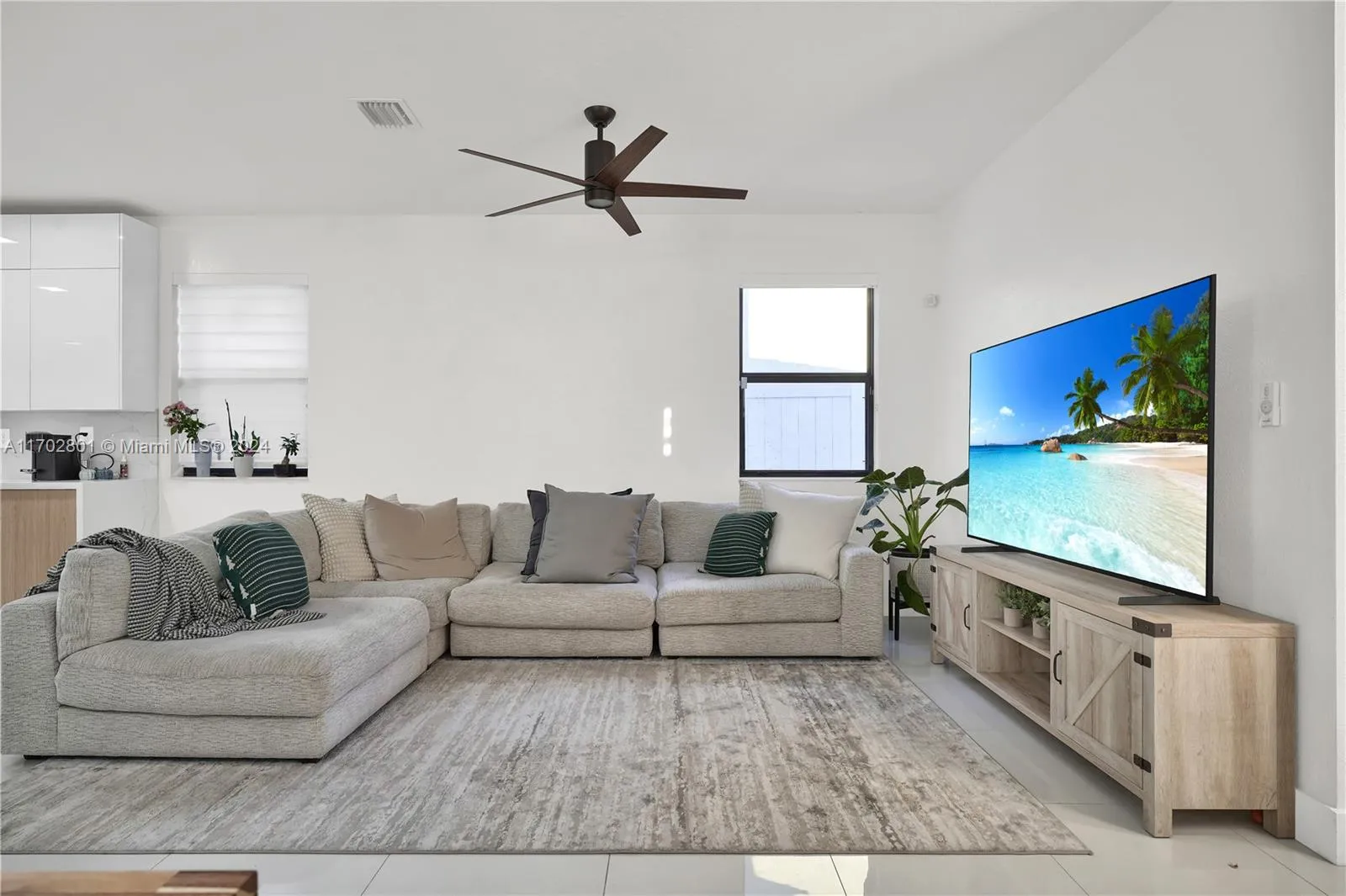3430 W 108th St, Hialeah FL 33018