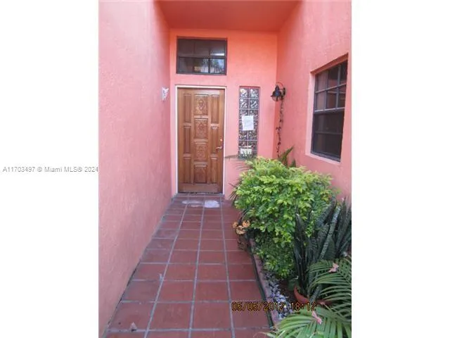 20820 San Simeon Way # G, Miami FL 33179