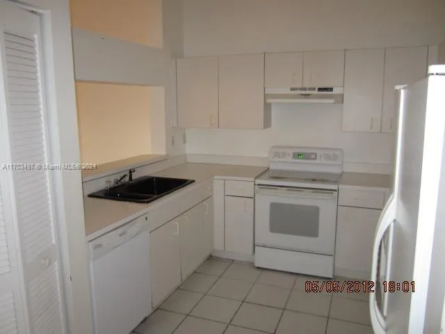 20820 San Simeon Way # G, Miami FL 33179