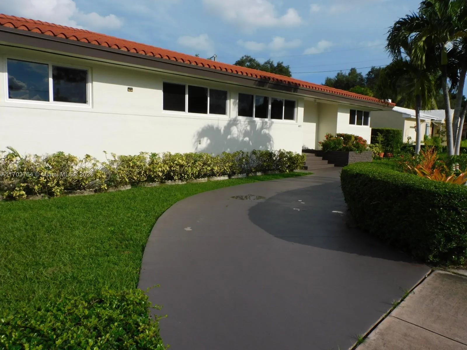 401 Ponce De Leon Blvd, Coral Gables FL 33134