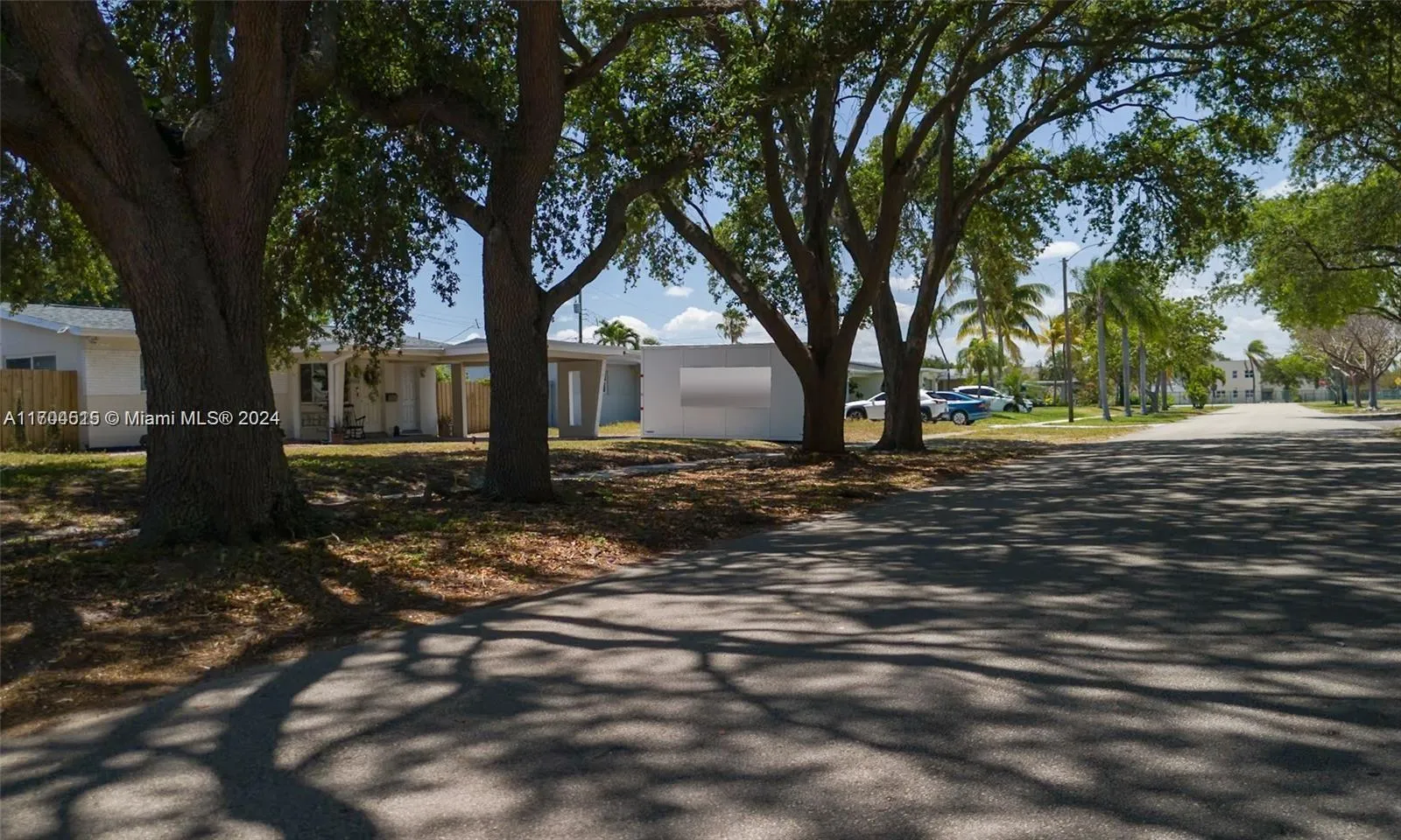 3324 Wilson St, Hollywood FL 33021