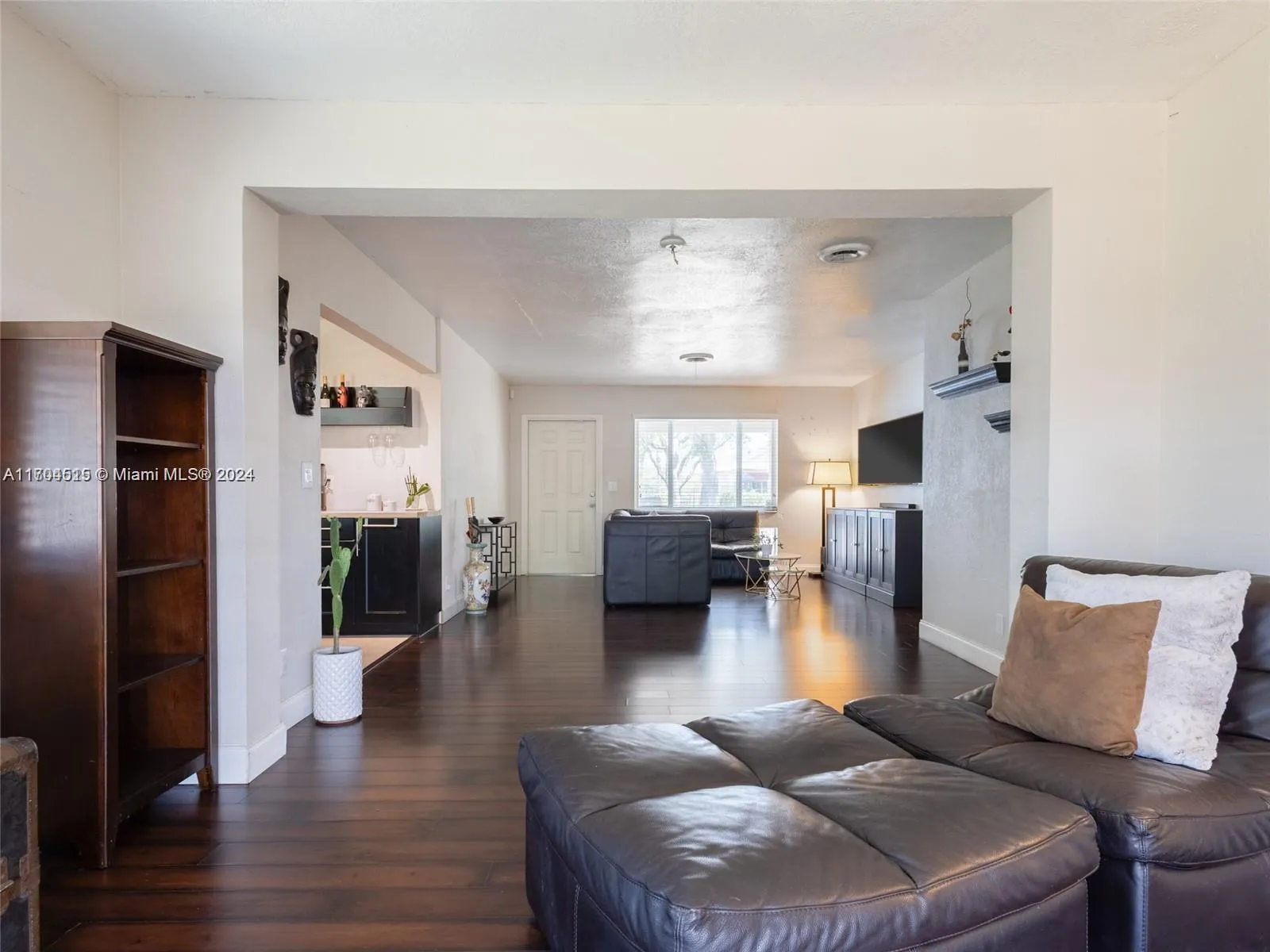 3324 Wilson St, Hollywood FL 33021