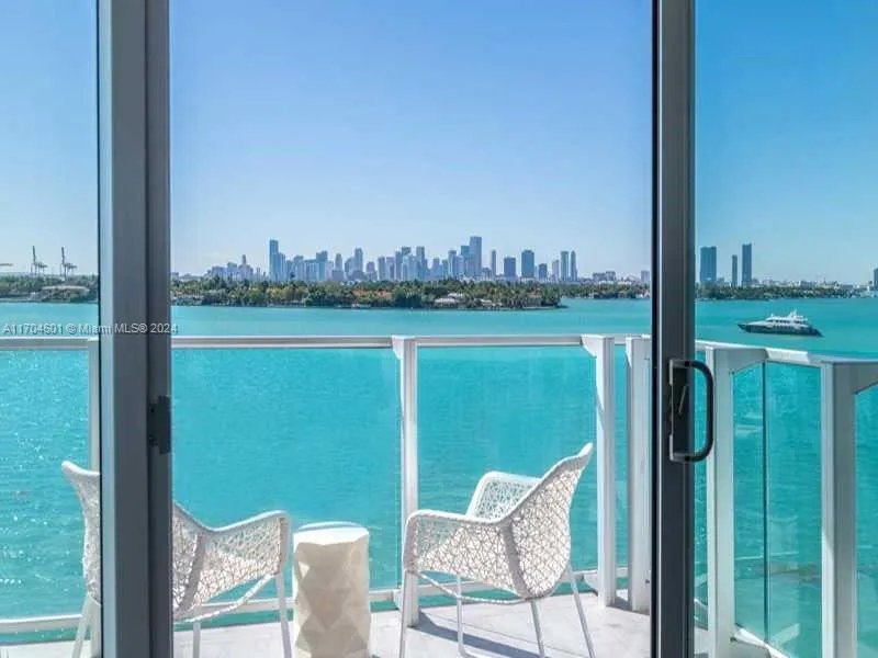 1100 West Ave # 1120, Miami Beach FL 33139