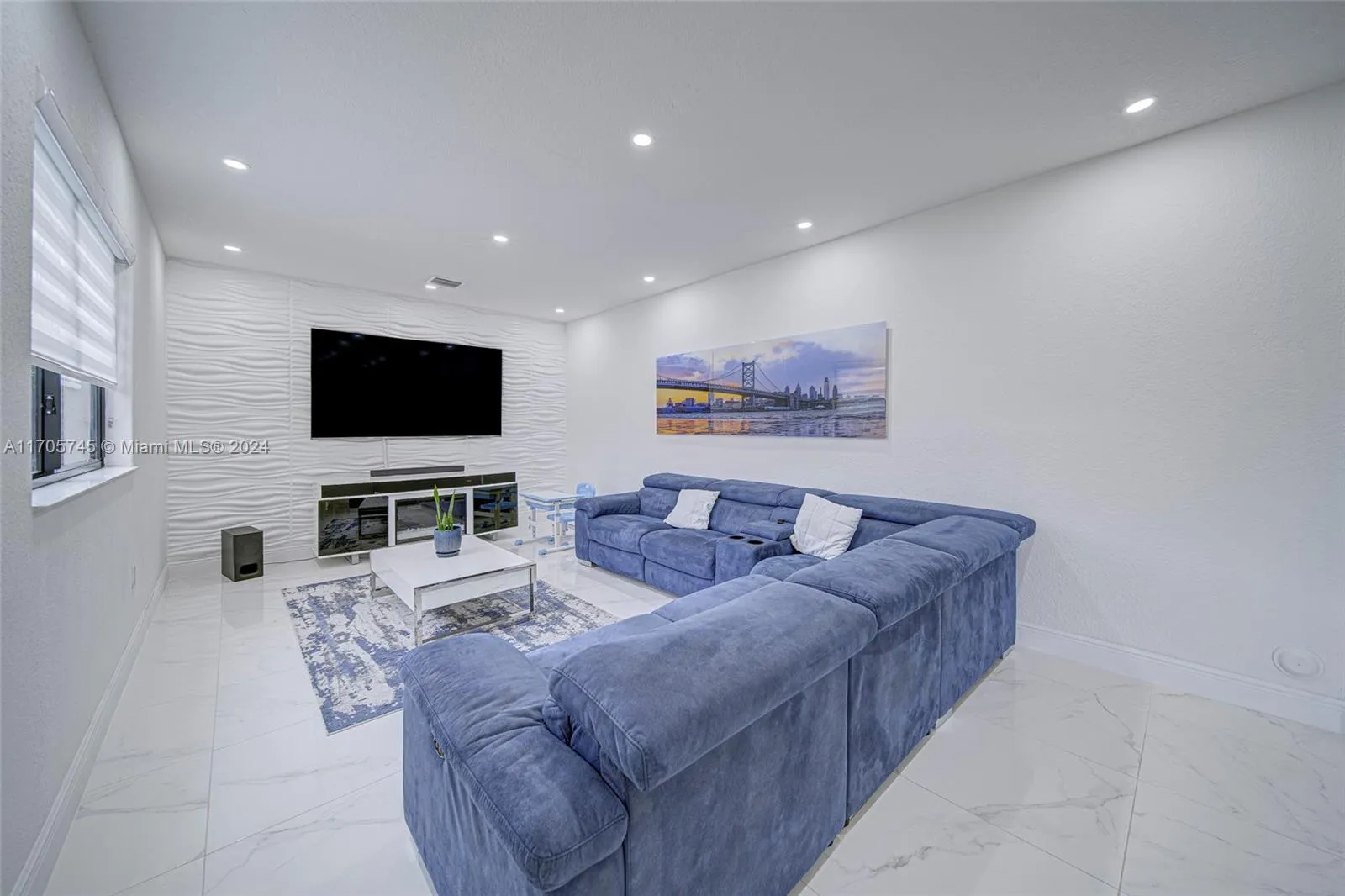 4450 SW 164th Ave, Miami FL 33185