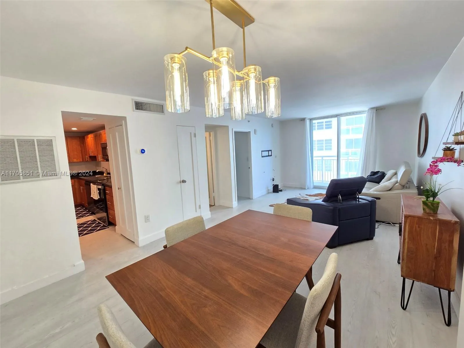 6969 Collins Ave # 406, Miami Beach FL 33141