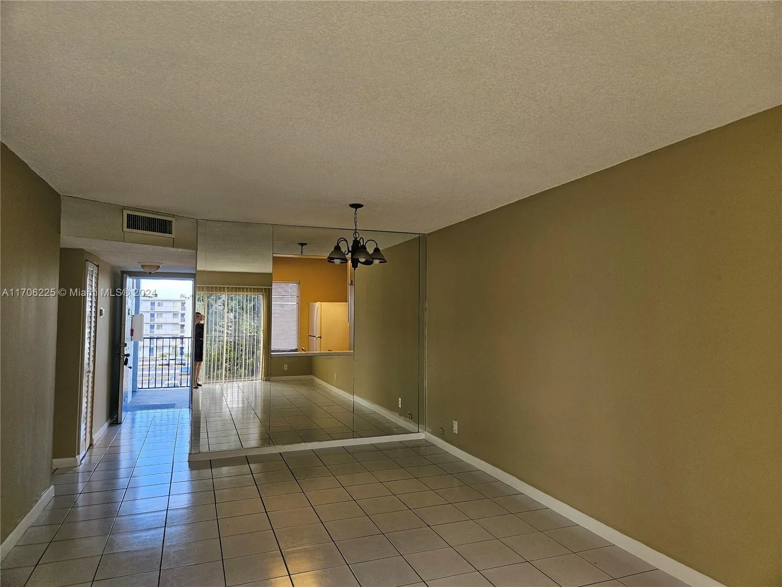 Sherman Cir, Miramar FL 33025