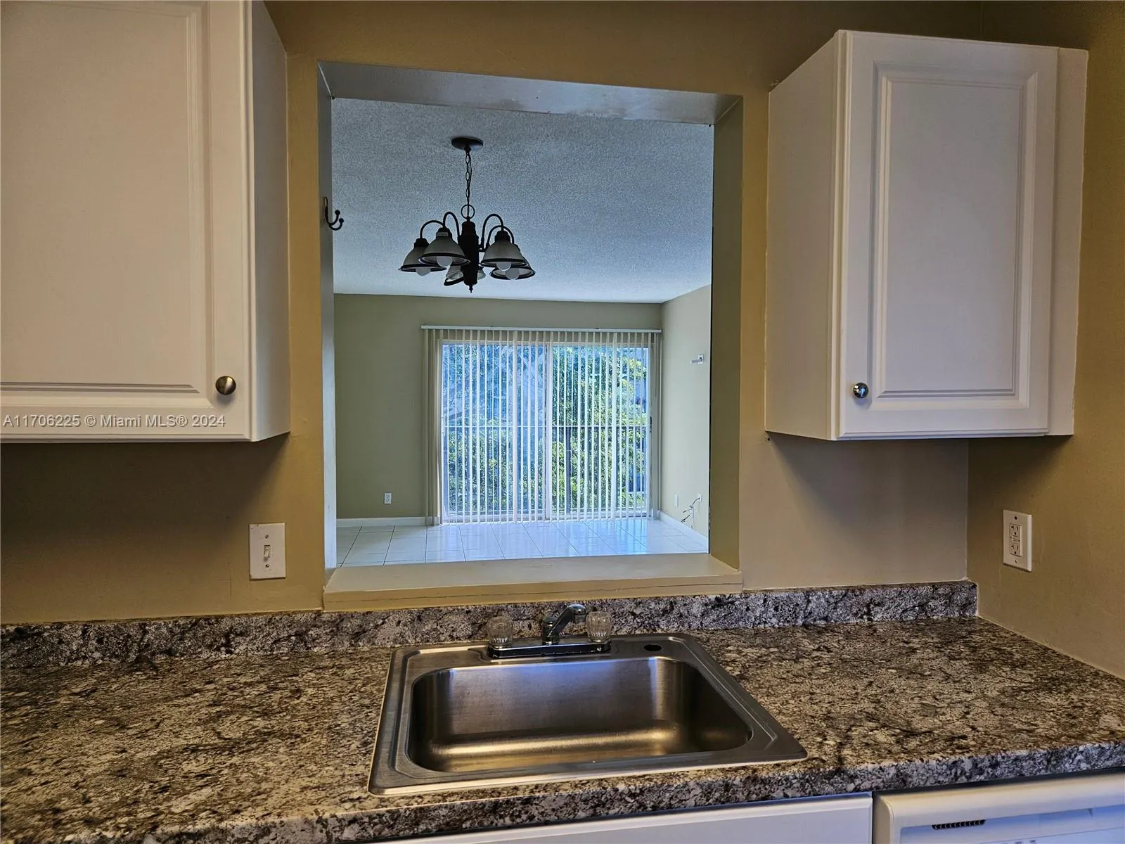 Sherman Cir, Miramar FL 33025