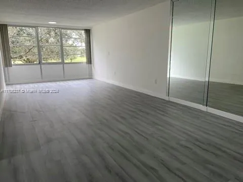 9410 Tangerine Pl # 203, Davie FL 33324