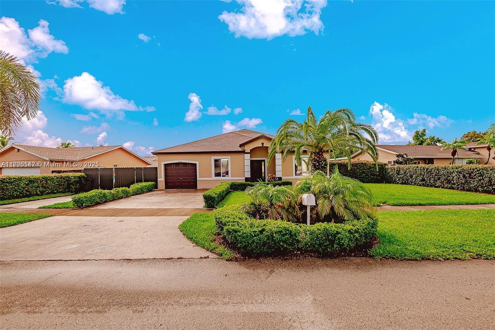 3 bedroom 2 bath for rent at 16511 SW 104th Ave, Miami FL 33157