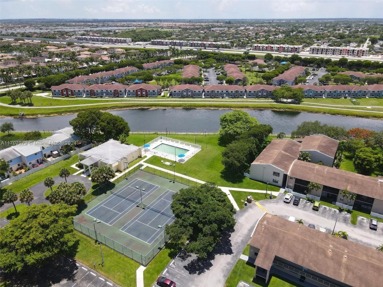 22117 SW 103rd Ct, Cutler Bay FL 33190