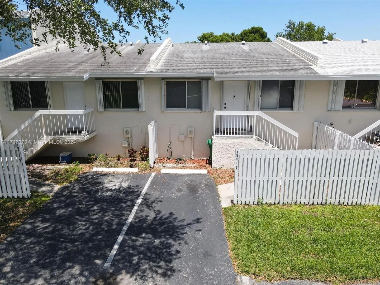 22117 SW 103rd Ct, Cutler Bay FL 33190