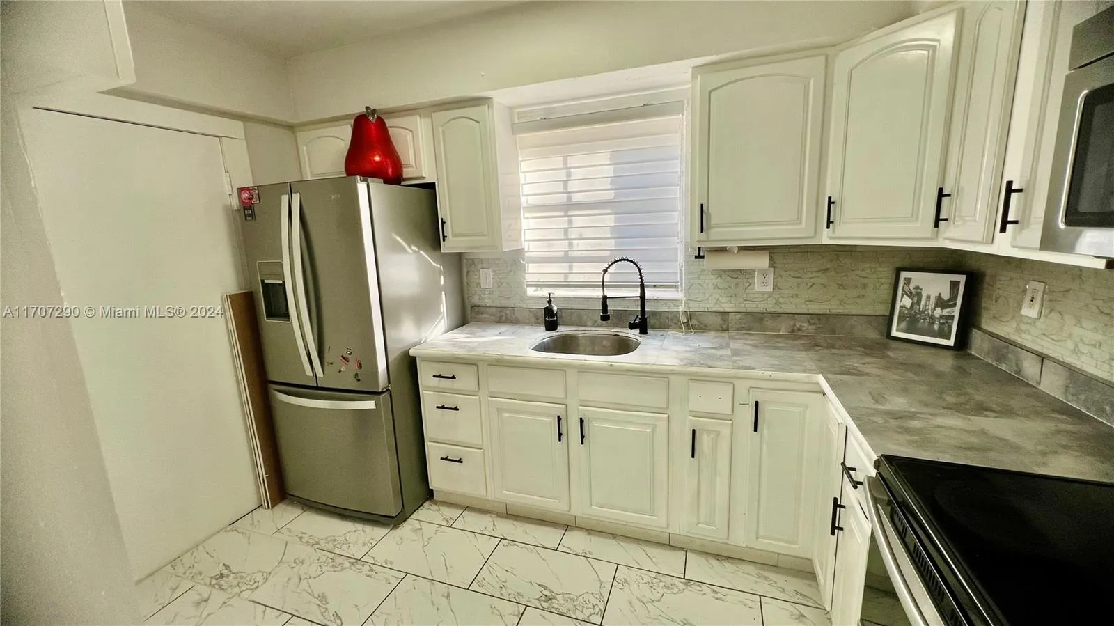 10907 N Kendall Dr # 430, Miami FL 33176