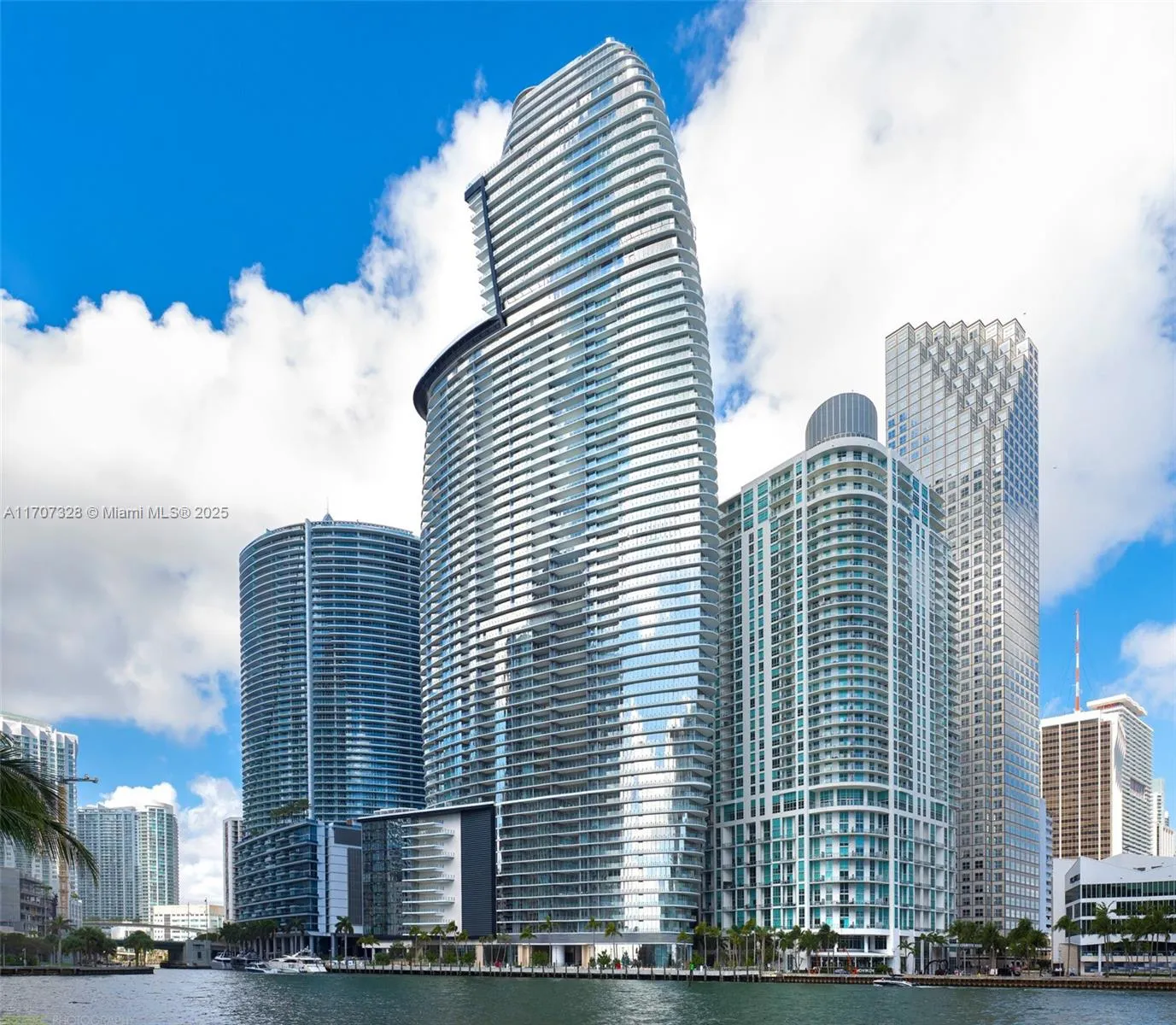 300 Biscayne Blvd Way # 3406, Miami FL 33131