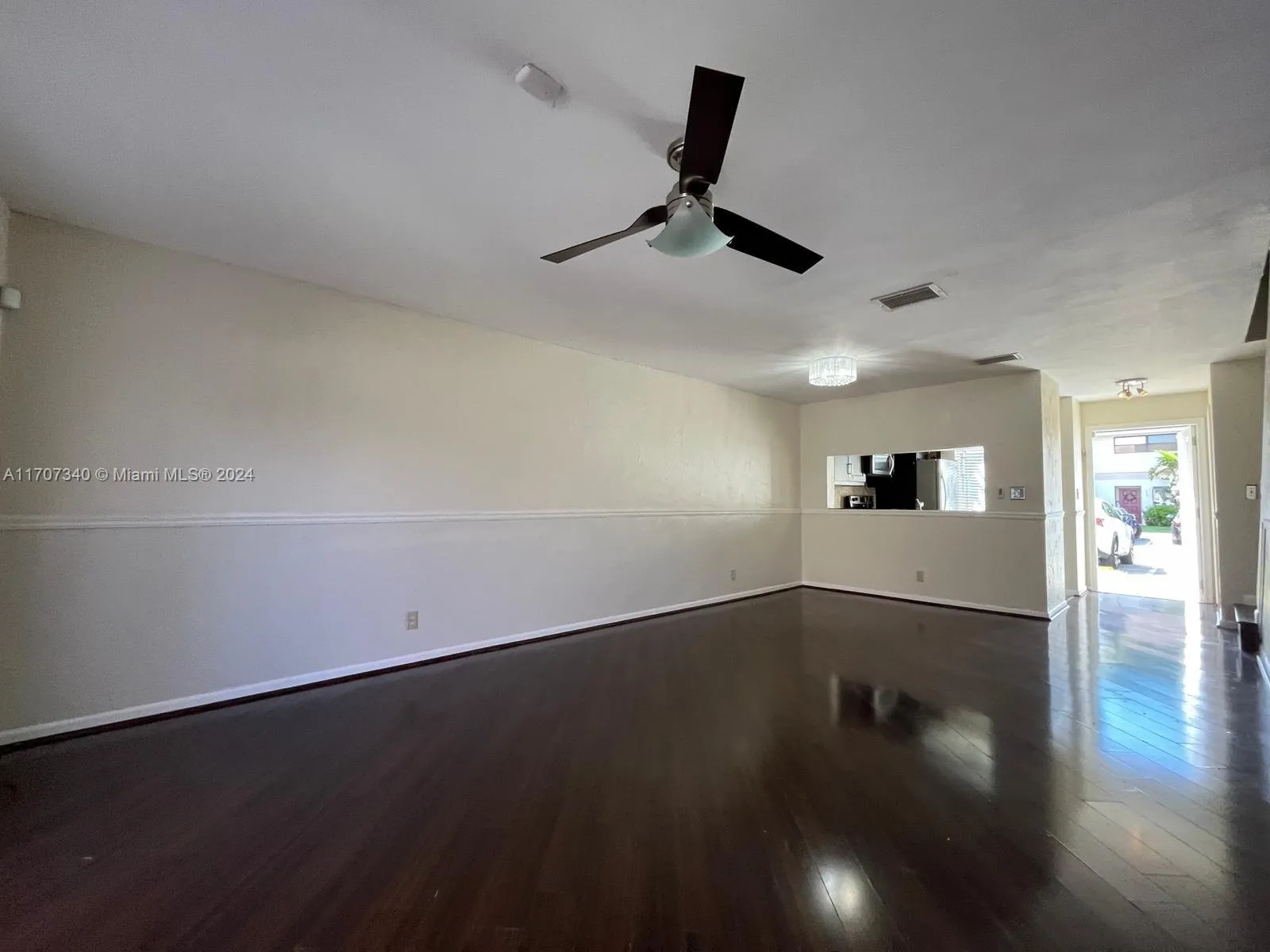 2700 S Oakland Forest Dr # 304, Oakland Park FL 33309