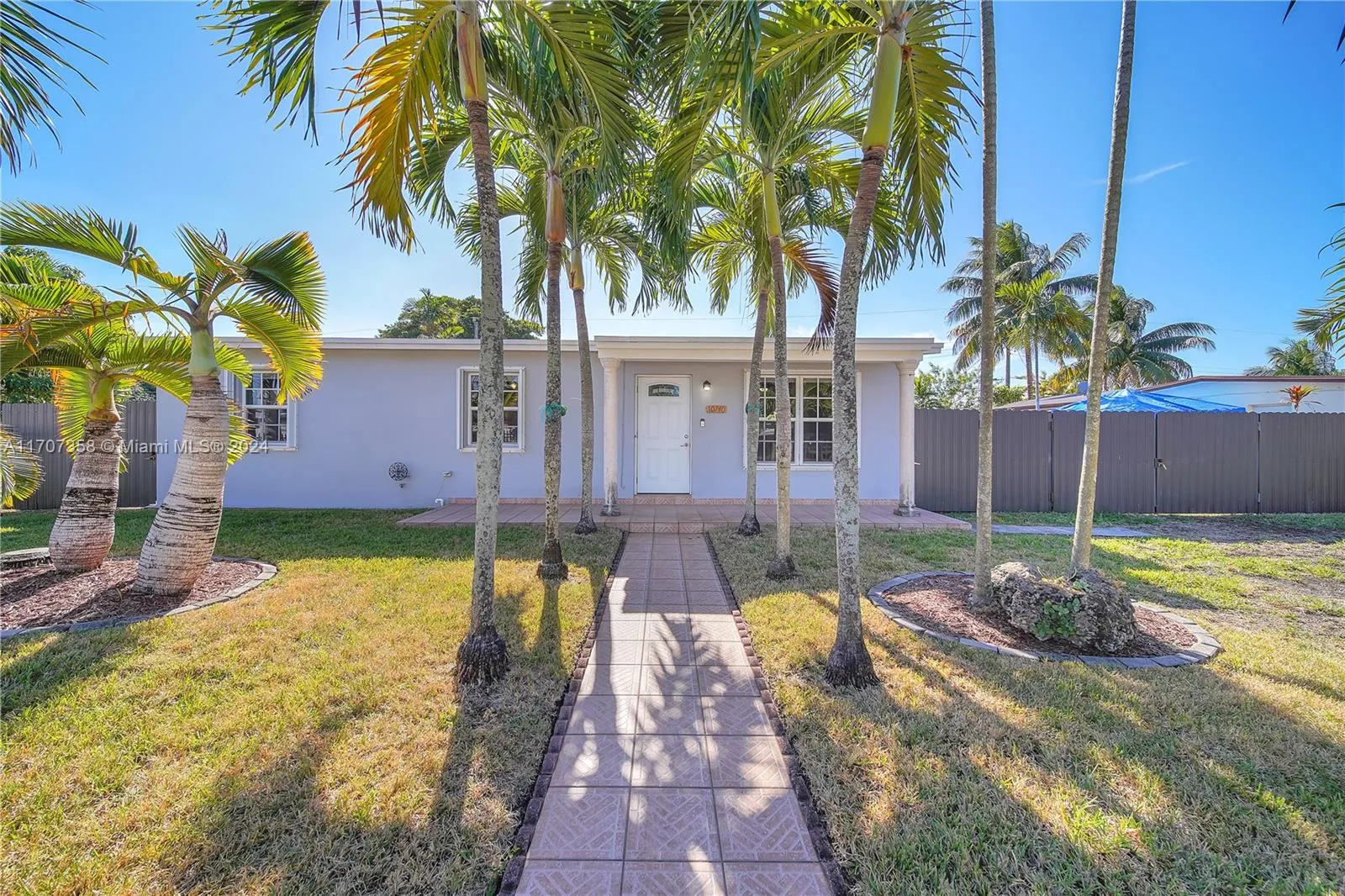 3 bedroom 2 bath for sale at 10740 SW 48th Ter, Miami FL 33165