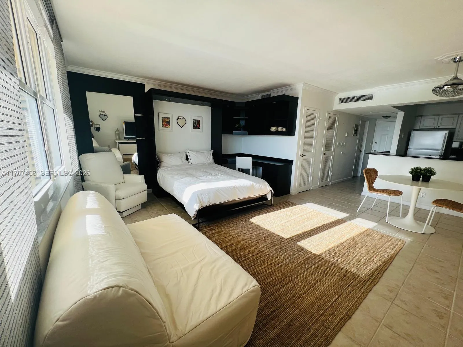 2501 S Ocean Dr, Hollywood FL 33019