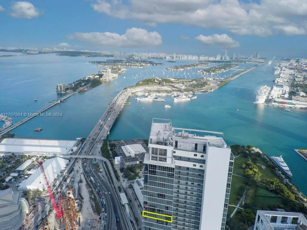 1100 Biscayne Blvd # 5507, Miami FL 33132