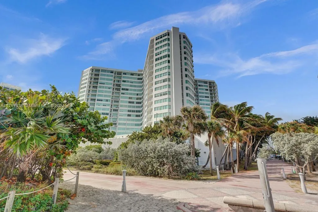 7135 Collins Ave # 501, Miami Beach FL 33141
