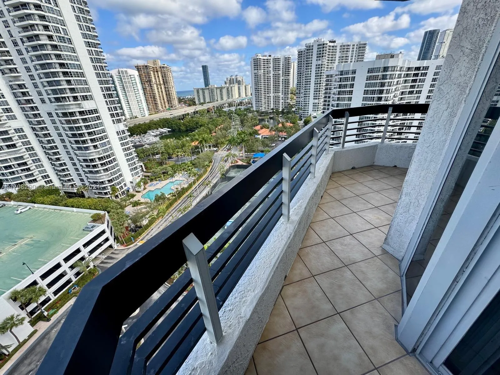 3530 Mystic Pointe Dr # 1809, Aventura FL 33180