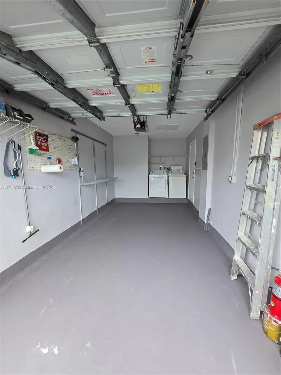 14331 SW 151st Ct, Miami FL 33196