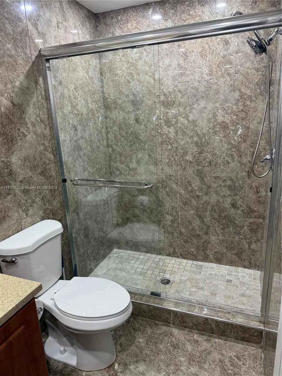 2400 Acapulco Dr, Miramar FL 33023