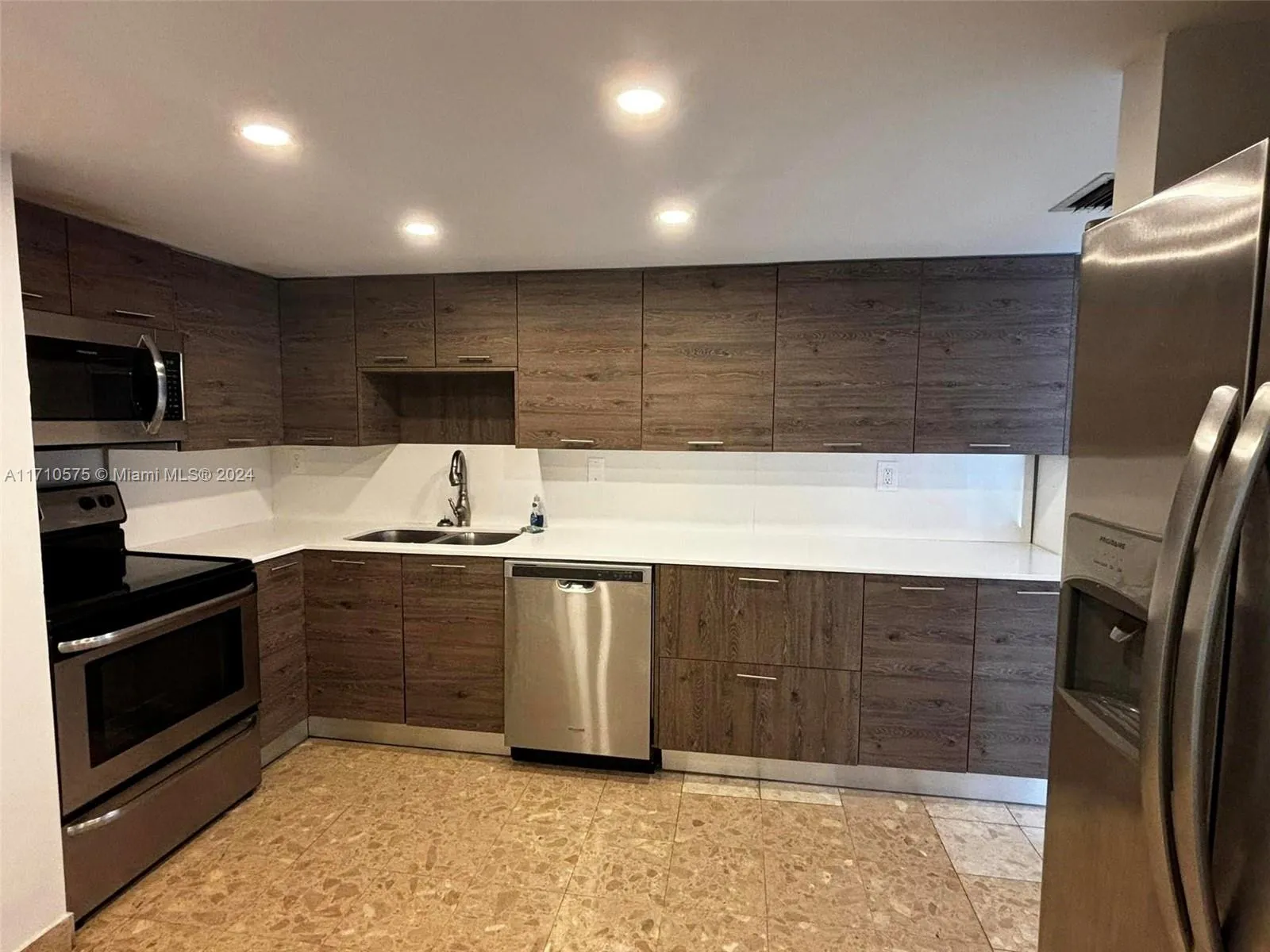 14365 SW 97th Ln, Miami FL 33186